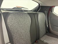 Usata Lancia Ypsilon Silver 70 CV (51 kW) 2023 Rosso Utilitaria