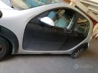 Usata Smart ForFour 95 CV (69 kW) 2005 Nero Utilitaria
