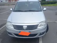 Usata Dacia Logan 85 CV (62 kW) 2010 Grigio Berlina