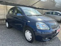 Usata Toyota Yaris 65 CV (47 kW) 2003 Blu Berlina