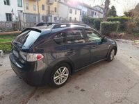 Usata Subaru Impreza 2010 Grigio Berlina