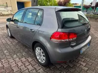Usata VW Golf VI Comfortline 105 CV (77 kW) 2011 Grigio metallizzato Utilitaria