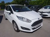 Usata Ford Fiesta Titanium 92 CV (67 kW) 2014 Bianco Utilitaria