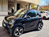 Usata Smart ForTwo Electric Drive 22 kW (30 CV) 2022 Nero Cabrio
