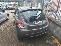 Usata Lancia Ypsilon S 69 CV (50 kW) 2024 Grigio Utilitaria