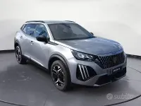 Usata Peugeot 2008 Allure 100 CV (73 kW) 2025 Grigio SUV