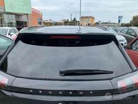 Usata Peugeot 2008 Allure 102 CV (75 kW) 2020 Nero SUV