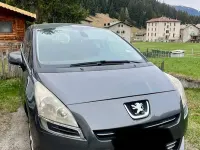 Usata Peugeot 5008 Active 112 CV (82 kW) 2011 Grigio Monovolume