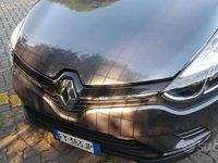 Usata Renault Clio IV 75 CV (55 kW) 2019 Grigio Berlina