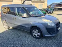 Usata Fiat Doblò 106 CV (77 kW) 2012 Gray Monovolume