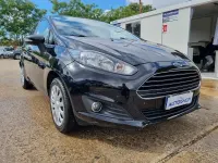 Usata Ford Fiesta 75 CV (55 kW) 2013 Nero Berlina