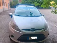 Usata Ford Fiesta 82 CV (60 kW) 2011 Grigio Berlina