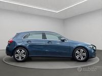 Usata Mercedes A180 Edition 116 CV (85 kW) 2022 Blu/azzurro Berlina