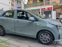 Usata Kia Picanto 61 CV (44 kW) 2024 Verde Utilitaria