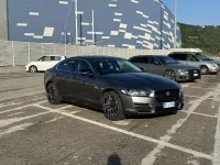 Usata Jaguar XE Prestige 181 CV (133 kW) 2017 Berlina