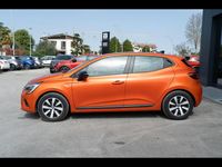 Usata Renault Clio V Evolution 91 CV (66 kW) 2023 Arancione Berlina