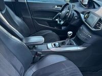 Usata Peugeot 308 120 CV (88 kW) 2016 Bianco Utilitaria