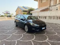 Usata Opel Astra Innovation 110 CV (80 kW) 2018 Nero Station wagon