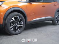 Usata Peugeot 2008 Allure 131 CV (96 kW) 2023 Orange fusion SUV