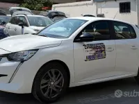 Usata Peugeot 208 102 CV (75 kW) 2022 Bianco Utilitaria