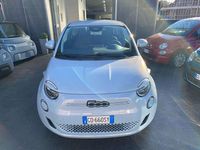 Usata Fiat 500e Icon 86 kW (118 CV) 2020 Blu/azzurro Utilitaria
