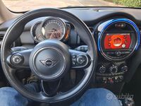 Usata Mini ONE 75 CV (55 kW) 2019 Grigio Utilitaria