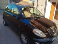 Usata Lancia Ypsilon 69 CV (50 kW) 2005 Nero Utilitaria