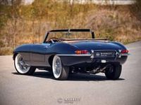 Usata Jaguar E-Type 269 CV (197 kW) 1966 Blu Cabrio