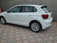 Usata VW Polo R-line 90 CV (66 kW) 2019 Bianco Utilitaria