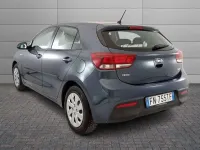 Usata Kia Rio 82 CV (60 kW) 2018 Blu/azzurro Berlina