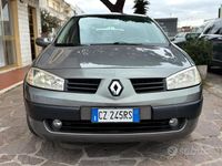 Usata Renault Mégane II 111 CV (81 kW) 2005 Grigio Berlina