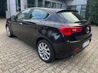 Usata Alfa Romeo Giulietta Distinctive 120 CV (88 kW) 2016 Nero Berlina
