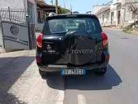 Usata Toyota RAV4 136 CV (100 kW) 2008 Nero SUV