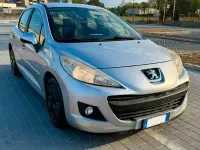 Usata Peugeot 207 73 CV (53 kW) 2013 Grigio Berlina