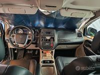 Usata Lancia Voyager 163 CV (119 kW) 2012 Nero Monovolume