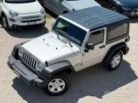 Usata Jeep Wrangler Sport 200 CV (147 kW) 2012 Grigio SUV