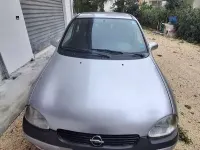 Usata Opel Corsa 67 CV (49 kW) 1999 Berlina