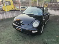 Usata VW New Beetle 102 CV (75 kW) 2004 Nero Utilitaria