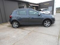 Usata Dacia Sandero 90 CV (66 kW) 2018 Grigio Berlina