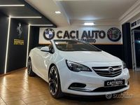 Usata Opel Cascada Cosmo 195 CV (143 kW) 2015 Bianco Cabrio