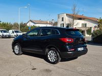 Second-hand Renault Kadjar Business 116 CP (85 kW) 2022 Negru SUV