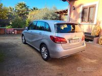 Usata Mercedes 180 116 CV (85 kW) 2015 Grigio Berlina