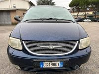 usata Chrysler Grand Voyager 7posti anno 2003 138,845km