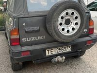 Usata Suzuki Vitara 1988 Grigio SUV
