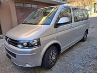 Usata VW Caravelle 140 CV (102 kW) 2011 Argento Furgone