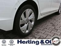 Usata VW Golf VIII United 110 CV (80 kW) 2021 Bianco Berlina