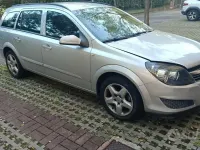 Usata Opel Astra 101 CV (74 kW) 2008 Grigio Station wagon