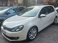 Usata VW Golf VI Highline 122 CV (89 kW) 2011 Bianco Utilitaria