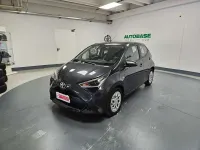 Usata Toyota Aygo X X-play 72 CV (52 kW) 2019 Grigio SUV