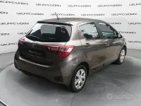 Usata Toyota Yaris Hybrid Active 101 CV (74 kW) 2017 Other Berlina